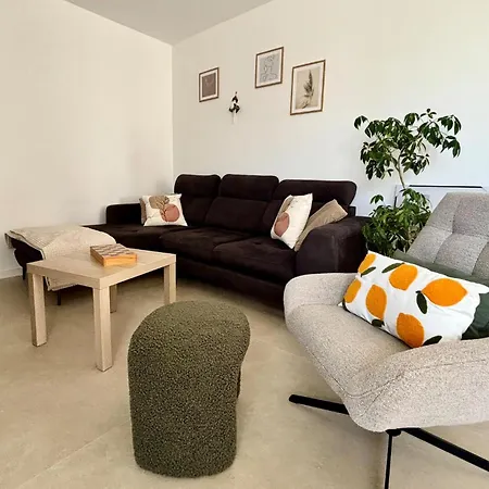 Gorgeous In Holiday home *