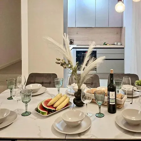 Gorgeous In Holiday home *