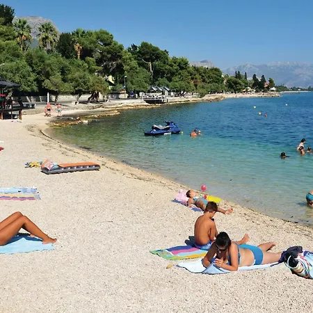Gorgeous In * Kastel Stari